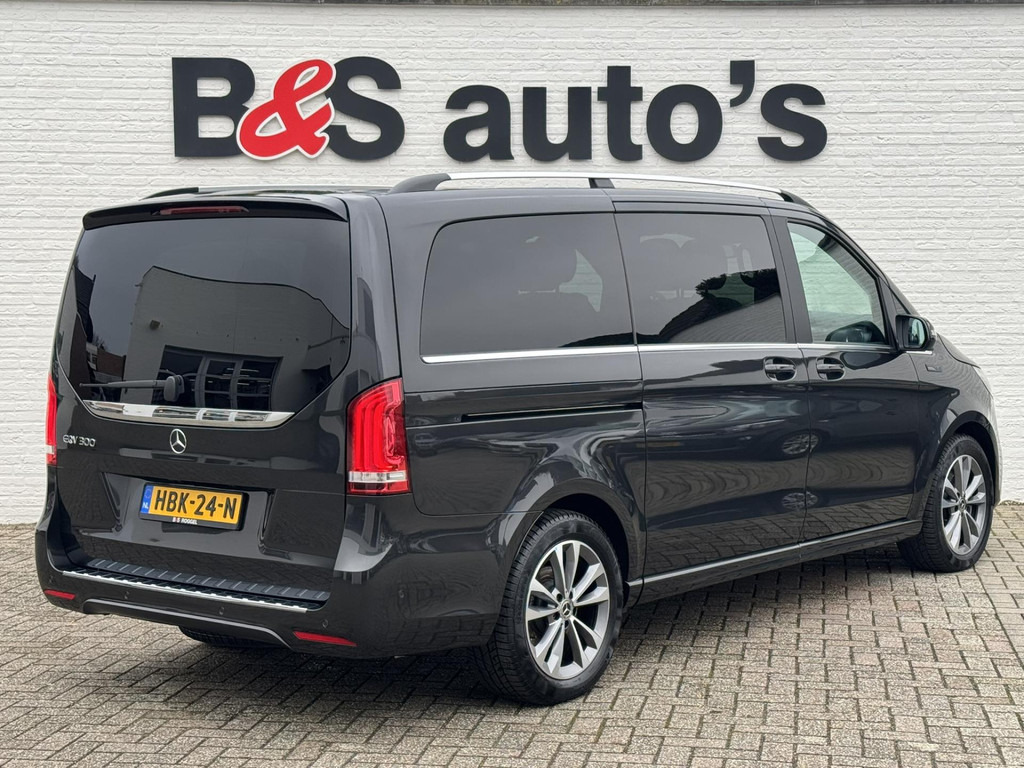 Mercedes-Benz EQV-300 L2 Avantgarde Burmester 7 persoons Stoelkoeling Elektrische schuifdeuren Middenconsole - Pikkubussi: kuva Mercedes-Benz EQV-300 L2 Avantgarde Burmester 7 persoons Stoelkoeling Elektrische schuifdeuren Middenconsole - Pikkubussi Mercedes-Benz EQV-300 L2 Avantgarde Burmester 7 persoons Stoelkoeling Elektrische schuifdeuren Middenconsole - Pikkubussi: kuva Mercedes-Benz EQV-300 L2 Avantgarde Burmester 7 persoons Stoelkoeling Elektrische schuifdeuren Middenconsole - Pikkubussi