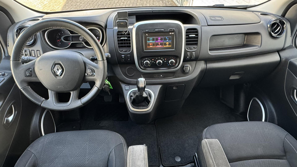 Renault Trafic-2.0 dCi 145 T29 L2H1 DC Luxe Climate control Cruise control Navigatie Apple carplay - Jatko-ohjaamo kevyt kuorma-auto: kuva Renault Trafic-2.0 dCi 145 T29 L2H1 DC Luxe Climate control Cruise control Navigatie Apple carplay - Jatko-ohjaamo kevyt kuorma-auto Renault Trafic-2.0 dCi 145 T29 L2H1 DC Luxe Climate control Cruise control Navigatie Apple carplay - Jatko-ohjaamo kevyt kuorma-auto: kuva Renault Trafic-2.0 dCi 145 T29 L2H1 DC Luxe Climate control Cruise control Navigatie Apple carplay - Jatko-ohjaamo kevyt kuorma-auto
