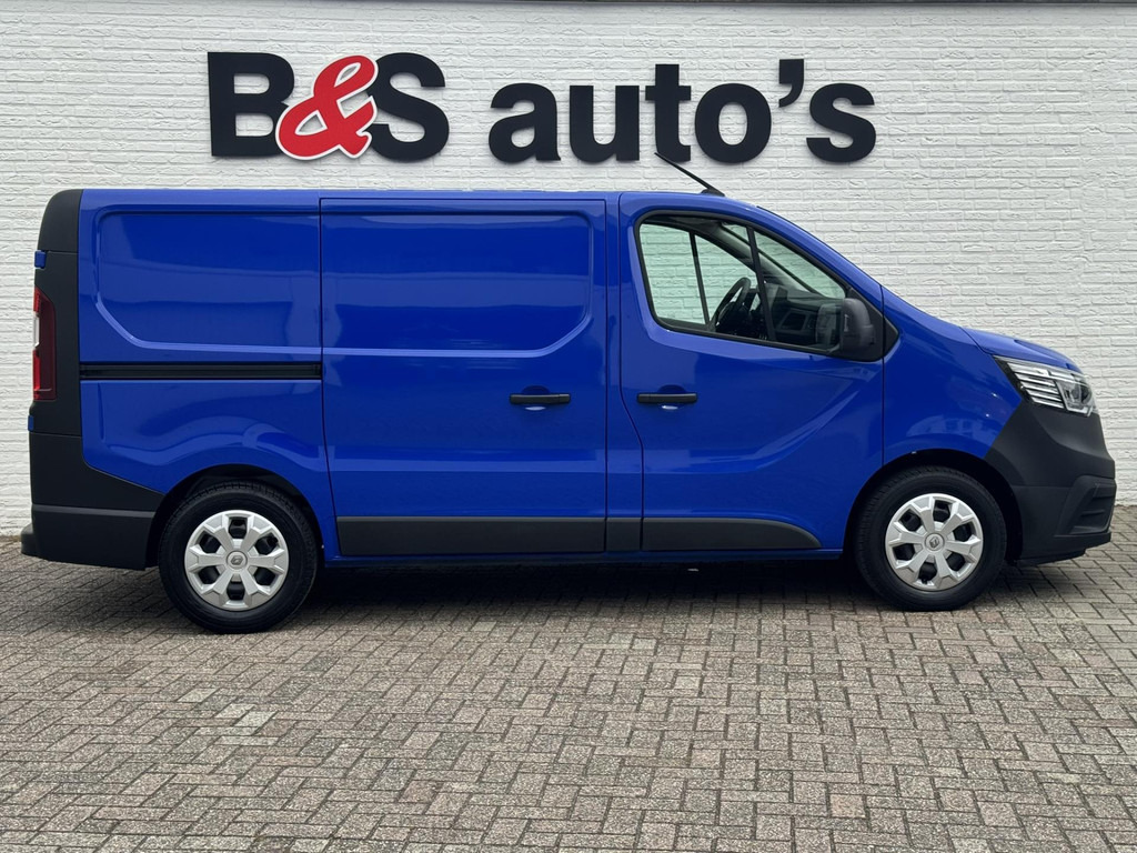 Renault Trafic-2.0 dCi 150 T29 L1H1 Luxe Automaat Cruise control Climate control Parkeersensor 2 x schuifdeur - Pakettiauto: kuva Renault Trafic-2.0 dCi 150 T29 L1H1 Luxe Automaat Cruise control Climate control Parkeersensor 2 x schuifdeur - Pakettiauto Renault Trafic-2.0 dCi 150 T29 L1H1 Luxe Automaat Cruise control Climate control Parkeersensor 2 x schuifdeur - Pakettiauto: kuva Renault Trafic-2.0 dCi 150 T29 L1H1 Luxe Automaat Cruise control Climate control Parkeersensor 2 x schuifdeur - Pakettiauto