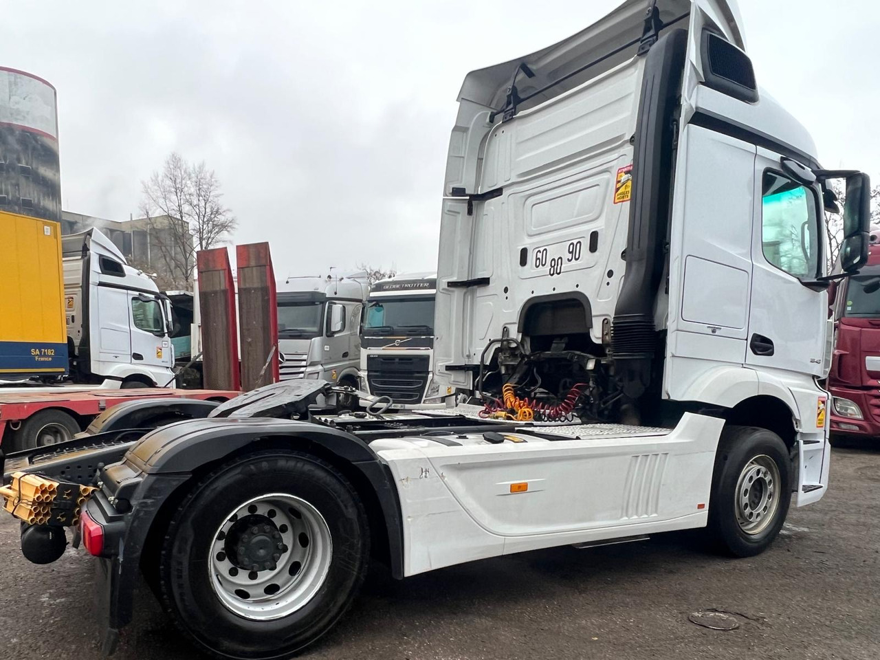 Mercedes Actros 1843 - Vetopöytäauto: kuva Mercedes Actros 1843 - Vetopöytäauto Mercedes Actros 1843 - Vetopöytäauto: kuva Mercedes Actros 1843 - Vetopöytäauto