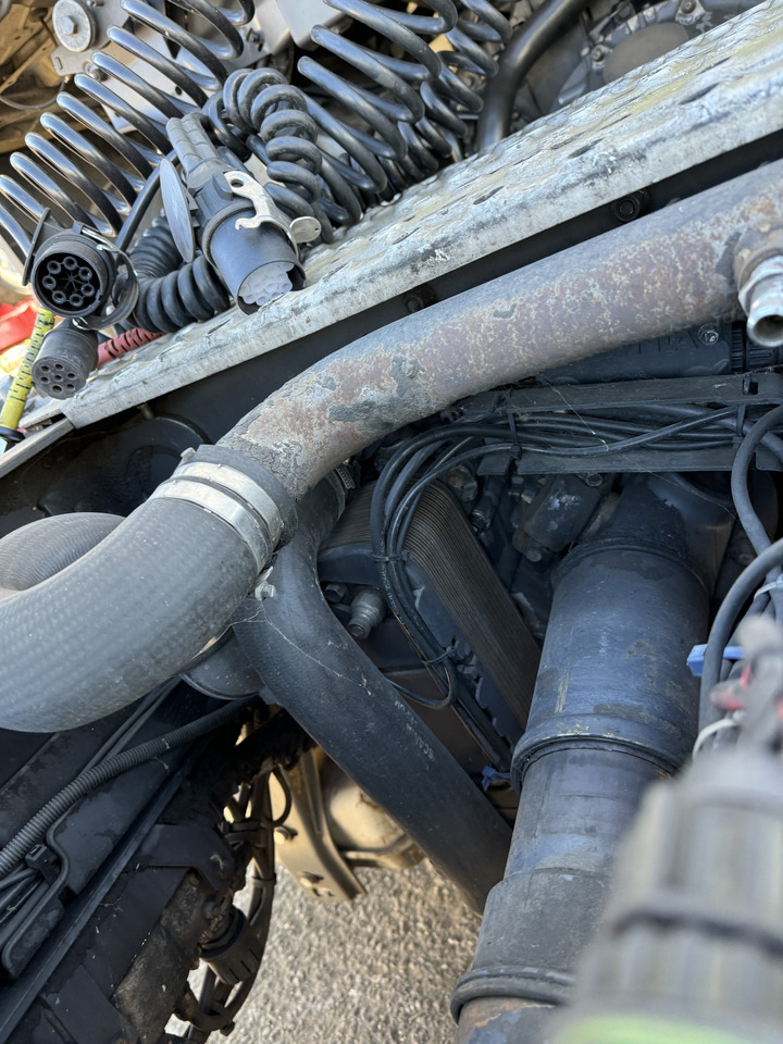 Vetopöytäauto Scania R400 HYDRAULIQUE: kuva Vetopöytäauto Scania R400 HYDRAULIQUE