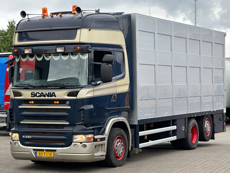 Scania R420 6x2 Topline / 3 Stock Animal Transport / Retarder / Euro 5 - Eläinten kuljetus kuorma-auto: kuva Scania R420 6x2 Topline / 3 Stock Animal Transport / Retarder / Euro 5 - Eläinten kuljetus kuorma-auto Scania R420 6x2 Topline / 3 Stock Animal Transport / Retarder / Euro 5 - Eläinten kuljetus kuorma-auto: kuva Scania R420 6x2 Topline / 3 Stock Animal Transport / Retarder / Euro 5 - Eläinten kuljetus kuorma-auto