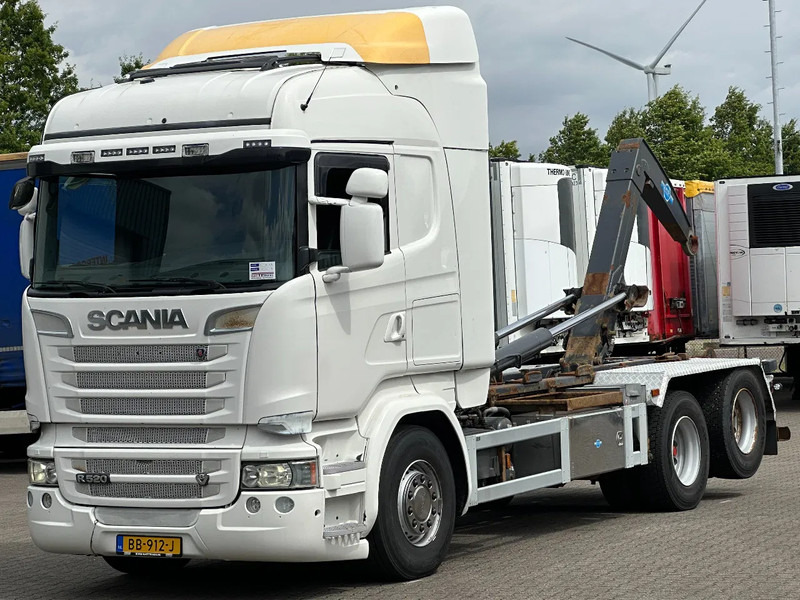 Koukkulava kuorma-auto Scania R520 V8 6x2 Haakarm 20T Retarder Euro 6: kuva Koukkulava kuorma-auto Scania R520 V8 6x2 Haakarm 20T Retarder Euro 6
