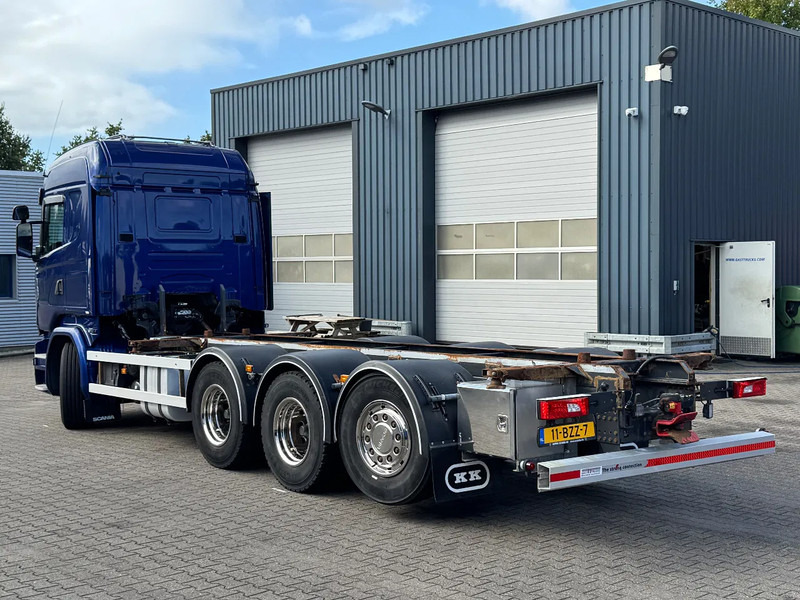 Scania R520 V8 8x4*4 Retarder / BDF / Full Air / Euro 6 - Konttialus/ Vaihtokuormatilat kuorma-auto: kuva Scania R520 V8 8x4*4 Retarder / BDF / Full Air / Euro 6 - Konttialus/ Vaihtokuormatilat kuorma-auto Scania R520 V8 8x4*4 Retarder / BDF / Full Air / Euro 6 - Konttialus/ Vaihtokuormatilat kuorma-auto: kuva Scania R520 V8 8x4*4 Retarder / BDF / Full Air / Euro 6 - Konttialus/ Vaihtokuormatilat kuorma-auto