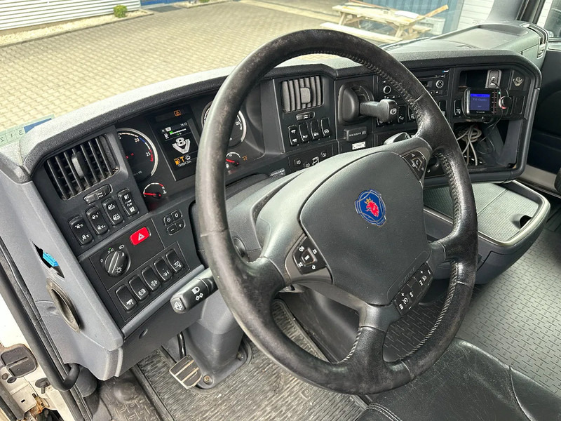 Kuorma-auto alusta Scania R580 V8 6x2*4 Chassis Retarder Full Air 4.90 Wb Euro 6: kuva Kuorma-auto alusta Scania R580 V8 6x2*4 Chassis Retarder Full Air 4.90 Wb Euro 6