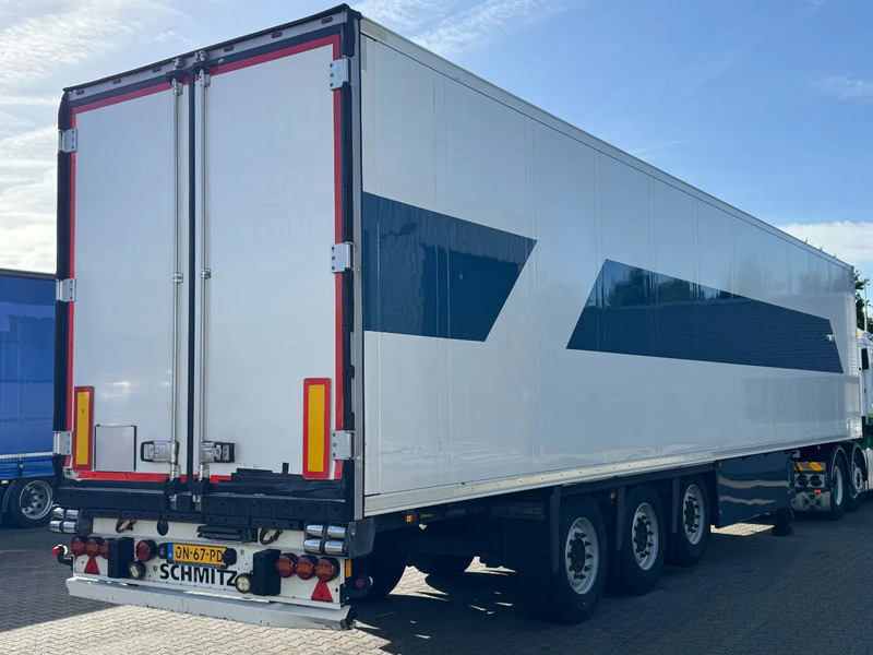 Schmitz Cargobull Thermo King SLXe 300 / Disc Brakes / Lift-Axle / Flower Width - Refrigeraattori puoliperävaunu: kuva Schmitz Cargobull Thermo King SLXe 300 / Disc Brakes / Lift-Axle / Flower Width - Refrigeraattori puoliperävaunu Schmitz Cargobull Thermo King SLXe 300 / Disc Brakes / Lift-Axle / Flower Width - Refrigeraattori puoliperävaunu: kuva Schmitz Cargobull Thermo King SLXe 300 / Disc Brakes / Lift-Axle / Flower Width - Refrigeraattori puoliperävaunu