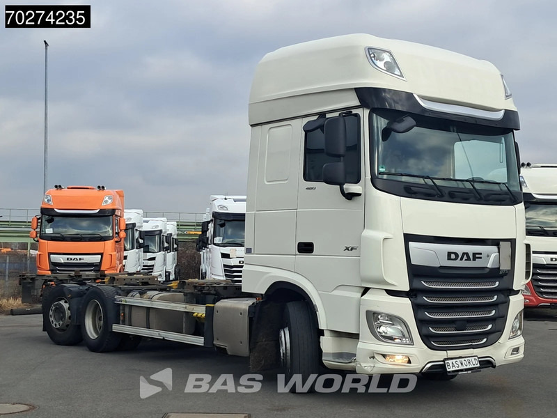 DAF XF 480 6X2 SSC FAN Retarder ACC Lift-Lenkachse LED Euro 6 - Konttialus/ Vaihtokuormatilat kuorma-auto: kuva DAF XF 480 6X2 SSC FAN Retarder ACC Lift-Lenkachse LED Euro 6 - Konttialus/ Vaihtokuormatilat kuorma-auto DAF XF 480 6X2 SSC FAN Retarder ACC Lift-Lenkachse LED Euro 6 - Konttialus/ Vaihtokuormatilat kuorma-auto: kuva DAF XF 480 6X2 SSC FAN Retarder ACC Lift-Lenkachse LED Euro 6 - Konttialus/ Vaihtokuormatilat kuorma-auto