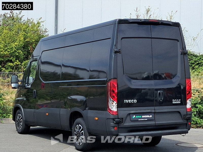 Iveco Daily 35S18 3.0L Automatik 180PS L2H2 ACC Navi LED Kamera Klima Parkensensoren Euro6 L2 12m3 A/C - Pakettiauto: kuva Iveco Daily 35S18 3.0L Automatik 180PS L2H2 ACC Navi LED Kamera Klima Parkensensoren Euro6 L2 12m3 A/C - Pakettiauto Iveco Daily 35S18 3.0L Automatik 180PS L2H2 ACC Navi LED Kamera Klima Parkensensoren Euro6 L2 12m3 A/C - Pakettiauto: kuva Iveco Daily 35S18 3.0L Automatik 180PS L2H2 ACC Navi LED Kamera Klima Parkensensoren Euro6 L2 12m3 A/C - Pakettiauto