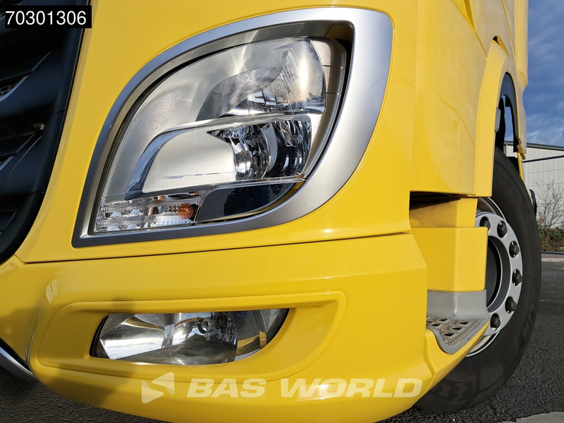 Vetopöytäauto DAF XF 480 4X2 SSC Retarder Hydraulik Standklima: kuva Vetopöytäauto DAF XF 480 4X2 SSC Retarder Hydraulik Standklima Vetopöytäauto DAF XF 480 4X2 SSC Retarder Hydraulik Standklima: kuva Vetopöytäauto DAF XF 480 4X2 SSC Retarder Hydraulik Standklima