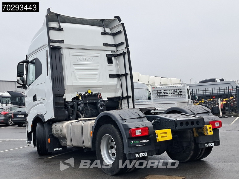 Iveco S-Way 490 4X2 Retarder Standairco 2xTanks ACC LED Navi Euro 6 - Vetopöytäauto: kuva Iveco S-Way 490 4X2 Retarder Standairco 2xTanks ACC LED Navi Euro 6 - Vetopöytäauto Iveco S-Way 490 4X2 Retarder Standairco 2xTanks ACC LED Navi Euro 6 - Vetopöytäauto: kuva Iveco S-Way 490 4X2 Retarder Standairco 2xTanks ACC LED Navi Euro 6 - Vetopöytäauto