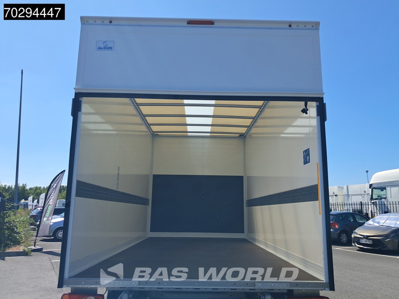 Volkswagen Crafter 177pk Neu! Automatik 2025 Facelift Koffer Ladebordwand Navi Klima Tempomat LED Euro6 21m3 A/C Cruise control - Jakeluauto: kuva Volkswagen Crafter 177pk Neu! Automatik 2025 Facelift Koffer Ladebordwand Navi Klima Tempomat LED Euro6 21m3 A/C Cruise control - Jakeluauto Volkswagen Crafter 177pk Neu! Automatik 2025 Facelift Koffer Ladebordwand Navi Klima Tempomat LED Euro6 21m3 A/C Cruise control - Jakeluauto: kuva Volkswagen Crafter 177pk Neu! Automatik 2025 Facelift Koffer Ladebordwand Navi Klima Tempomat LED Euro6 21m3 A/C Cruise control - Jakeluauto