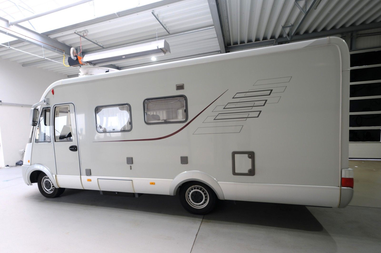 HYMER / ERIBA / HYMERCAR B 655 SL/Festbett+Hubbett/Solar/Klima/TOP - Integroitu asuntoauto: kuva HYMER / ERIBA / HYMERCAR B 655 SL/Festbett+Hubbett/Solar/Klima/TOP - Integroitu asuntoauto HYMER / ERIBA / HYMERCAR B 655 SL/Festbett+Hubbett/Solar/Klima/TOP - Integroitu asuntoauto: kuva HYMER / ERIBA / HYMERCAR B 655 SL/Festbett+Hubbett/Solar/Klima/TOP - Integroitu asuntoauto