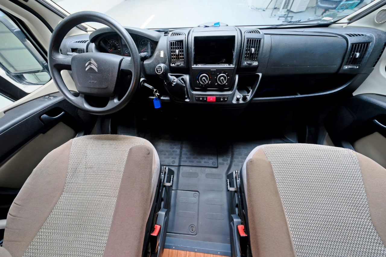 Retkeilyauto Pössl 2 Win Plus/Festbett/Klima/Markise/PREISGARANTIE: kuva Retkeilyauto Pössl 2 Win Plus/Festbett/Klima/Markise/PREISGARANTIE