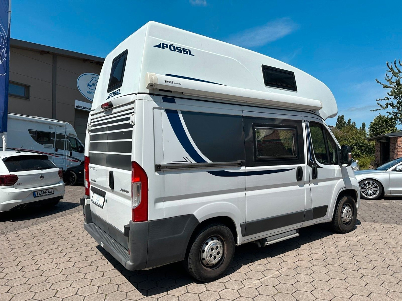 Pössl Vario 499/Hubbett/Klima/Markise/Finanzierung - Retkeilyauto: kuva Pössl Vario 499/Hubbett/Klima/Markise/Finanzierung - Retkeilyauto Pössl Vario 499/Hubbett/Klima/Markise/Finanzierung - Retkeilyauto: kuva Pössl Vario 499/Hubbett/Klima/Markise/Finanzierung - Retkeilyauto