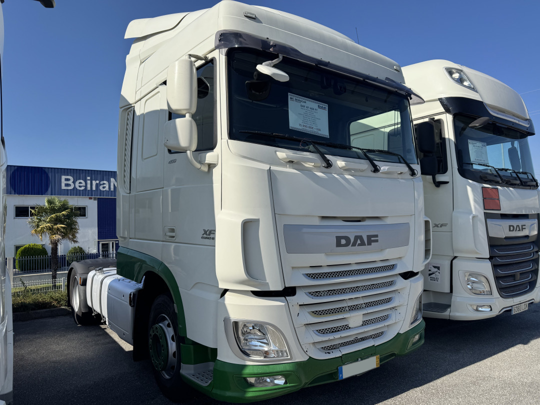DAF XF 460 - Vetopöytäauto: kuva DAF XF 460 - Vetopöytäauto DAF XF 460 - Vetopöytäauto: kuva DAF XF 460 - Vetopöytäauto