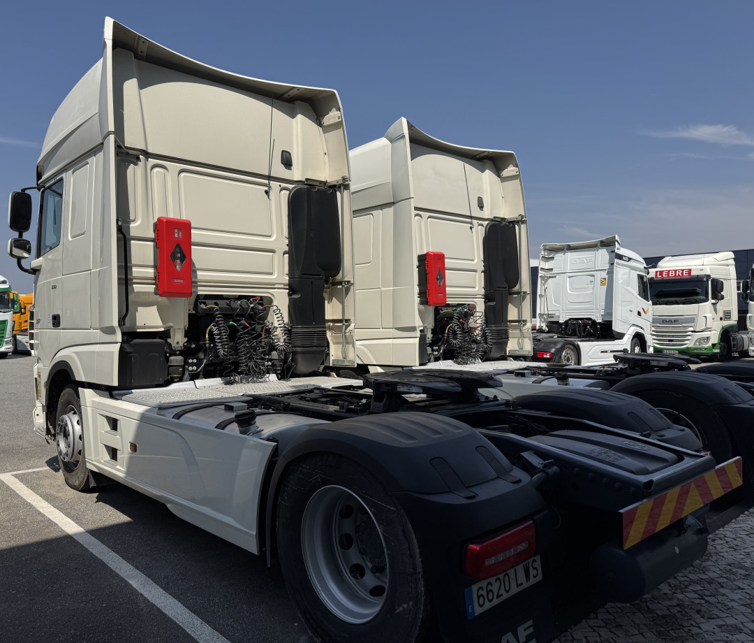 DAF XF 480 - Vetopöytäauto: kuva DAF XF 480 - Vetopöytäauto DAF XF 480 - Vetopöytäauto: kuva DAF XF 480 - Vetopöytäauto