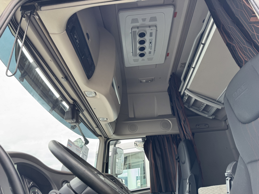 DAF XF 480 SSC - Vetopöytäauto: kuva DAF XF 480 SSC - Vetopöytäauto DAF XF 480 SSC - Vetopöytäauto: kuva DAF XF 480 SSC - Vetopöytäauto