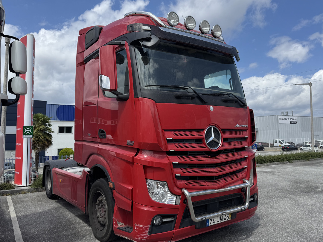 Mercedes Actros 510 1851 - Vetopöytäauto: kuva Mercedes Actros 510 1851 - Vetopöytäauto Mercedes Actros 510 1851 - Vetopöytäauto: kuva Mercedes Actros 510 1851 - Vetopöytäauto
