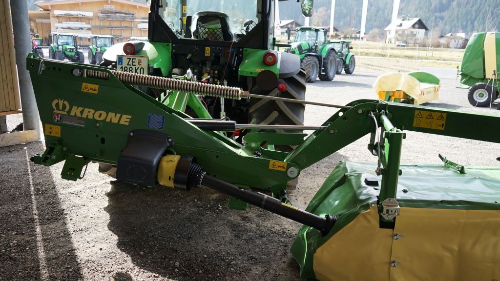Krone EasyCut R 280 (20701) - Niittokone: kuva Krone EasyCut R 280 (20701) - Niittokone Krone EasyCut R 280 (20701) - Niittokone: kuva Krone EasyCut R 280 (20701) - Niittokone