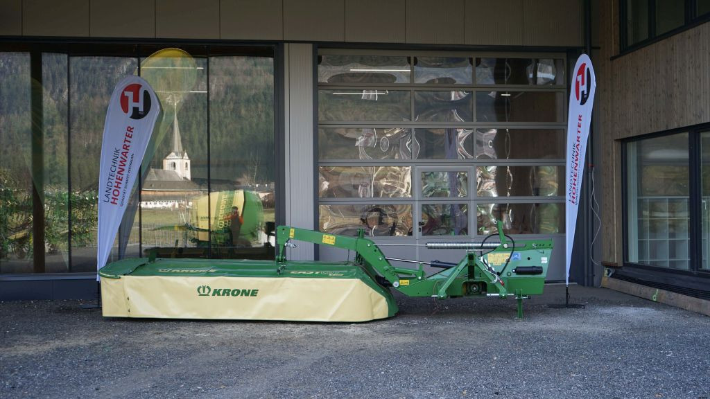 Krone EasyCut R 320 (20705) - Niittokone: kuva Krone EasyCut R 320 (20705) - Niittokone Krone EasyCut R 320 (20705) - Niittokone: kuva Krone EasyCut R 320 (20705) - Niittokone