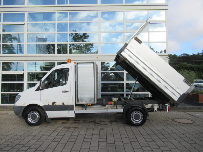 Mercedes-Benz Sprinter 309 2.2 CDI 366 3-Z./S. Kipper Tipper - Kippilava-auto: kuva Mercedes-Benz Sprinter 309 2.2 CDI 366 3-Z./S. Kipper Tipper - Kippilava-auto Mercedes-Benz Sprinter 309 2.2 CDI 366 3-Z./S. Kipper Tipper - Kippilava-auto: kuva Mercedes-Benz Sprinter 309 2.2 CDI 366 3-Z./S. Kipper Tipper - Kippilava-auto