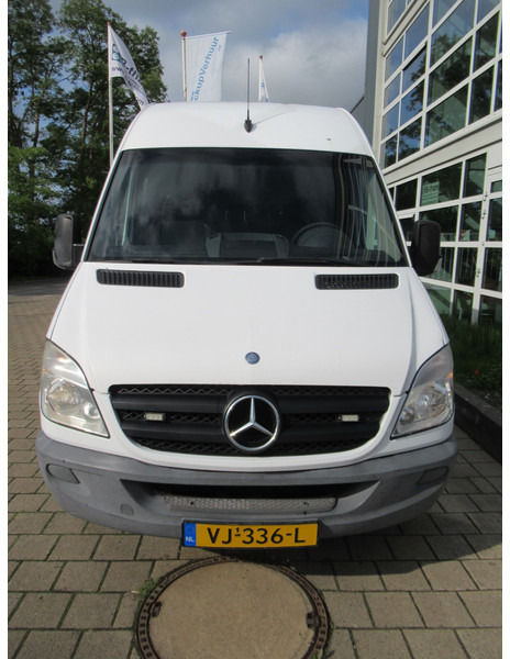 Mercedes-Benz Sprinter 313 2.2 CDI 366 L2H2 AIRCO - Klima - Pakettiauto: kuva Mercedes-Benz Sprinter 313 2.2 CDI 366 L2H2 AIRCO - Klima - Pakettiauto Mercedes-Benz Sprinter 313 2.2 CDI 366 L2H2 AIRCO - Klima - Pakettiauto: kuva Mercedes-Benz Sprinter 313 2.2 CDI 366 L2H2 AIRCO - Klima - Pakettiauto