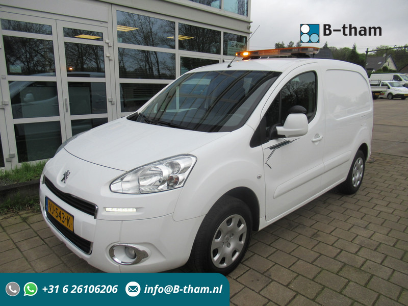 Peugeot Partner Full Electric Venturi Origin 3-Zit / Seat - Pieni pakettiauto, Sähköpakettiauto: kuva Peugeot Partner Full Electric Venturi Origin 3-Zit / Seat - Pieni pakettiauto, Sähköpakettiauto Peugeot Partner Full Electric Venturi Origin 3-Zit / Seat - Pieni pakettiauto, Sähköpakettiauto: kuva Peugeot Partner Full Electric Venturi Origin 3-Zit / Seat - Pieni pakettiauto, Sähköpakettiauto