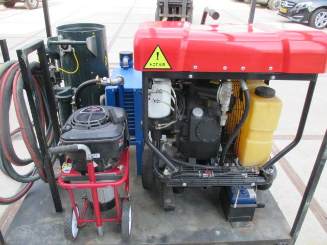 Rotair / Flirok MOBIELE ZAND Straal unit Graffiti Cleaner - Siivouskone: kuva Rotair / Flirok MOBIELE ZAND Straal unit Graffiti Cleaner - Siivouskone Rotair / Flirok MOBIELE ZAND Straal unit Graffiti Cleaner - Siivouskone: kuva Rotair / Flirok MOBIELE ZAND Straal unit Graffiti Cleaner - Siivouskone