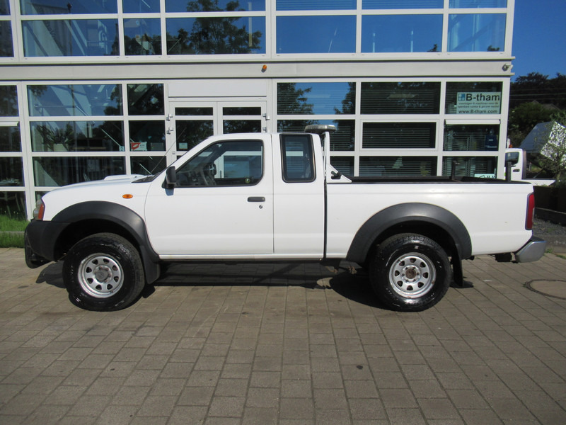 Nissan Navara 2.5 DTi King Cab 4-L.Lux. 1,5CAB PICK-UP - Tavara-auto: kuva Nissan Navara 2.5 DTi King Cab 4-L.Lux. 1,5CAB PICK-UP - Tavara-auto Nissan Navara 2.5 DTi King Cab 4-L.Lux. 1,5CAB PICK-UP - Tavara-auto: kuva Nissan Navara 2.5 DTi King Cab 4-L.Lux. 1,5CAB PICK-UP - Tavara-auto