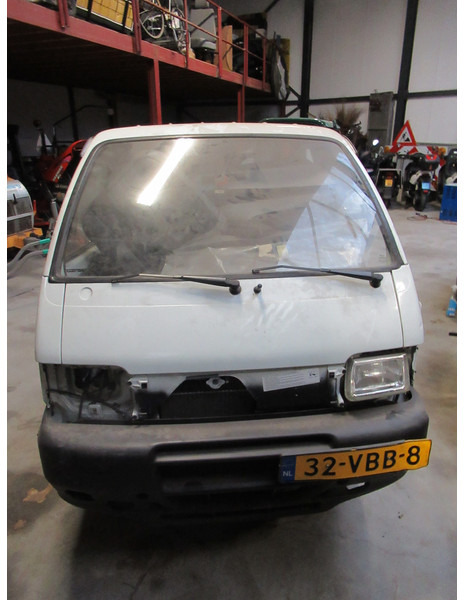 Piaggio Porter 1.3I 16V 48KW Chassis for PARTS - Tavara-auto: kuva Piaggio Porter 1.3I 16V 48KW Chassis for PARTS - Tavara-auto Piaggio Porter 1.3I 16V 48KW Chassis for PARTS - Tavara-auto: kuva Piaggio Porter 1.3I 16V 48KW Chassis for PARTS - Tavara-auto