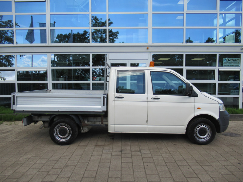 Volkswagen Transporter T5 2.5 TDI 96KW 340 DOKA Dubbelcabine - Avolava pakettiauto, Jatko-ohjaamo kevyt kuorma-auto: kuva Volkswagen Transporter T5 2.5 TDI 96KW 340 DOKA Dubbelcabine - Avolava pakettiauto, Jatko-ohjaamo kevyt kuorma-auto Volkswagen Transporter T5 2.5 TDI 96KW 340 DOKA Dubbelcabine - Avolava pakettiauto, Jatko-ohjaamo kevyt kuorma-auto: kuva Volkswagen Transporter T5 2.5 TDI 96KW 340 DOKA Dubbelcabine - Avolava pakettiauto, Jatko-ohjaamo kevyt kuorma-auto