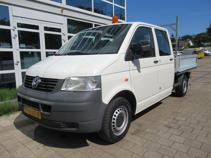 Volkswagen Transporter T5 2.5 TDI 96KW 340 DOKA Dubbelcabine - Avolava pakettiauto, Jatko-ohjaamo kevyt kuorma-auto: kuva Volkswagen Transporter T5 2.5 TDI 96KW 340 DOKA Dubbelcabine - Avolava pakettiauto, Jatko-ohjaamo kevyt kuorma-auto Volkswagen Transporter T5 2.5 TDI 96KW 340 DOKA Dubbelcabine - Avolava pakettiauto, Jatko-ohjaamo kevyt kuorma-auto: kuva Volkswagen Transporter T5 2.5 TDI 96KW 340 DOKA Dubbelcabine - Avolava pakettiauto, Jatko-ohjaamo kevyt kuorma-auto