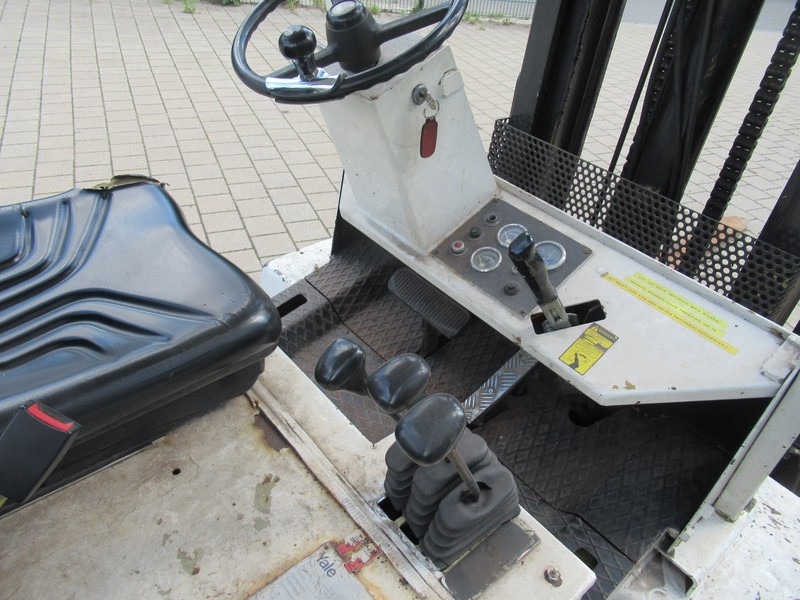 Yale GLP 080EEPAS 3.7T - Kaasutrukki: kuva Yale GLP 080EEPAS 3.7T - Kaasutrukki Yale GLP 080EEPAS 3.7T - Kaasutrukki: kuva Yale GLP 080EEPAS 3.7T - Kaasutrukki