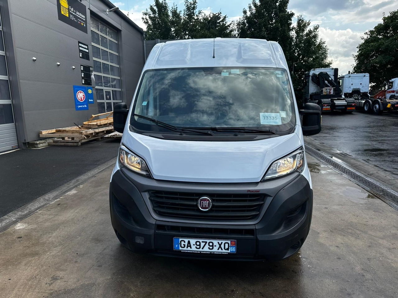 Fiat Ducato Isberg Pharma-Kühler -30°C/4°C/22°C - Kylmäauto: kuva Fiat Ducato Isberg Pharma-Kühler -30°C/4°C/22°C - Kylmäauto Fiat Ducato Isberg Pharma-Kühler -30°C/4°C/22°C - Kylmäauto: kuva Fiat Ducato Isberg Pharma-Kühler -30°C/4°C/22°C - Kylmäauto
