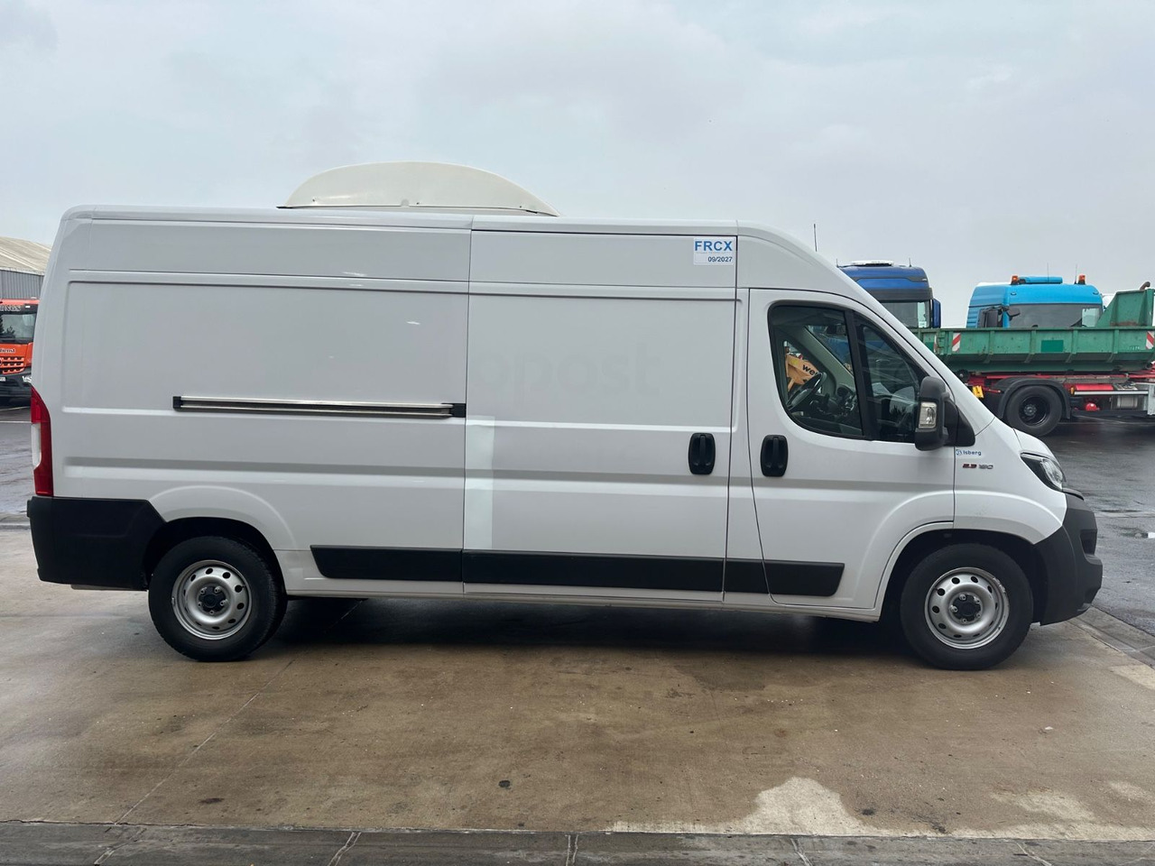 Fiat Ducato Isberg Pharma-Kühler -30°C/4°C/22°C - Kylmäauto: kuva Fiat Ducato Isberg Pharma-Kühler -30°C/4°C/22°C - Kylmäauto Fiat Ducato Isberg Pharma-Kühler -30°C/4°C/22°C - Kylmäauto: kuva Fiat Ducato Isberg Pharma-Kühler -30°C/4°C/22°C - Kylmäauto