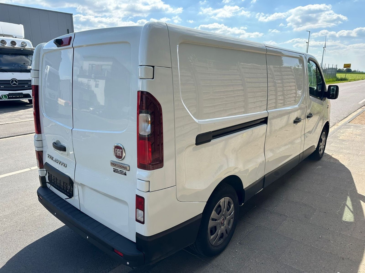 Fiat Talento 2.0 Ecojet L2H1*Kamera* Serviceneu*Klima - Pieni pakettiauto: kuva Fiat Talento 2.0 Ecojet L2H1*Kamera* Serviceneu*Klima - Pieni pakettiauto Fiat Talento 2.0 Ecojet L2H1*Kamera* Serviceneu*Klima - Pieni pakettiauto: kuva Fiat Talento 2.0 Ecojet L2H1*Kamera* Serviceneu*Klima - Pieni pakettiauto
