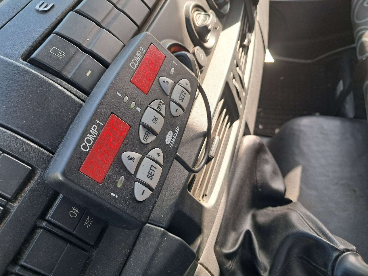 Iveco 100E18, Carrier Xarios 600mt, POLEN! - Refrigeraattori kuorma-auto: kuva Iveco 100E18, Carrier Xarios 600mt, POLEN! - Refrigeraattori kuorma-auto Iveco 100E18, Carrier Xarios 600mt, POLEN! - Refrigeraattori kuorma-auto: kuva Iveco 100E18, Carrier Xarios 600mt, POLEN! - Refrigeraattori kuorma-auto