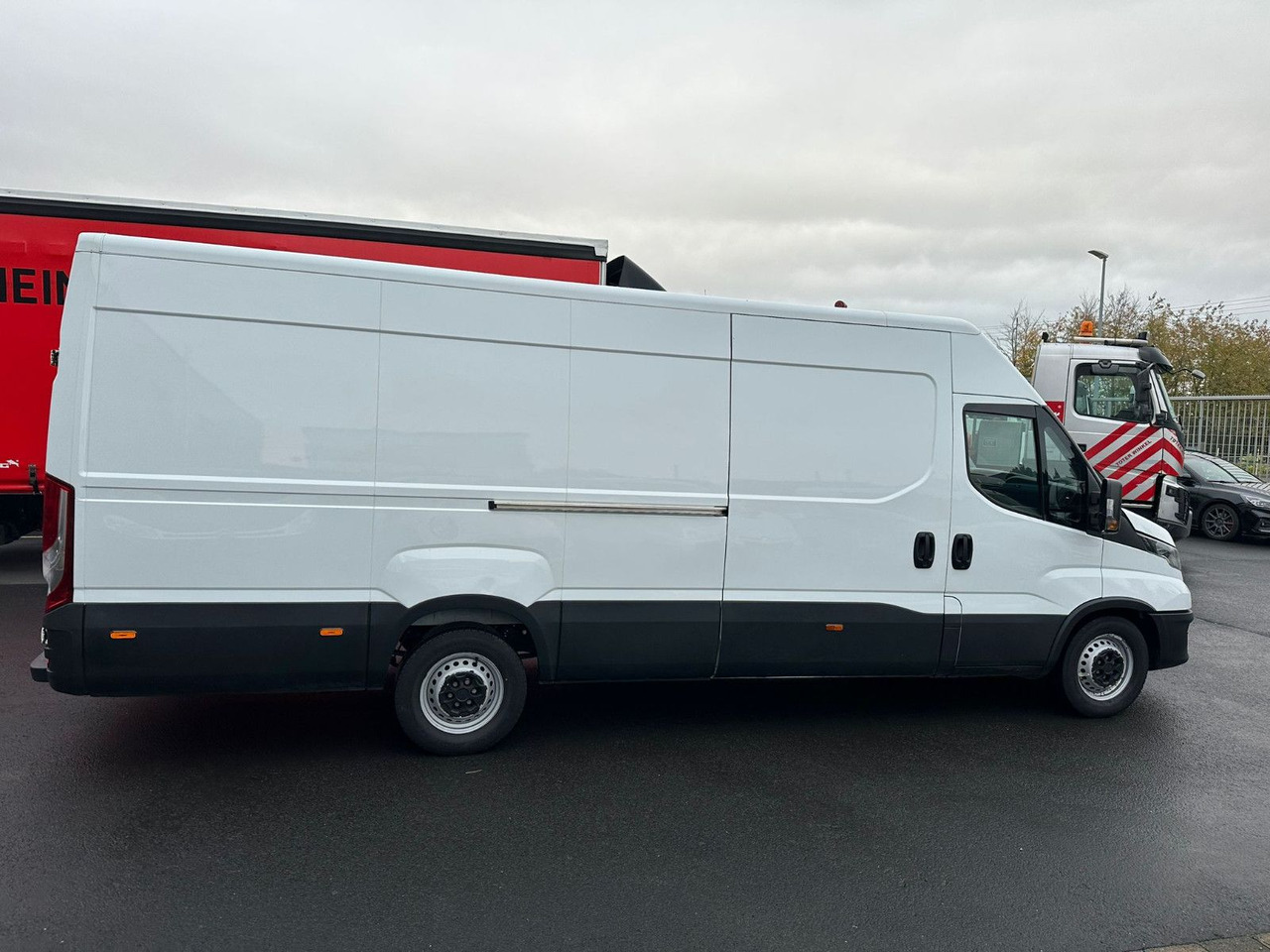 Iveco Daily 35 S14*Automatik*Heckkamera*top. Zustand!! Iveco Daily 35 S14*TOP*Automatik*Kamera* - Pakettiauto: kuva Iveco Daily 35 S14*Automatik*Heckkamera*top. Zustand!! Iveco Daily 35 S14*TOP*Automatik*Kamera* - Pakettiauto Iveco Daily 35 S14*Automatik*Heckkamera*top. Zustand!! Iveco Daily 35 S14*TOP*Automatik*Kamera* - Pakettiauto: kuva Iveco Daily 35 S14*Automatik*Heckkamera*top. Zustand!! Iveco Daily 35 S14*TOP*Automatik*Kamera* - Pakettiauto