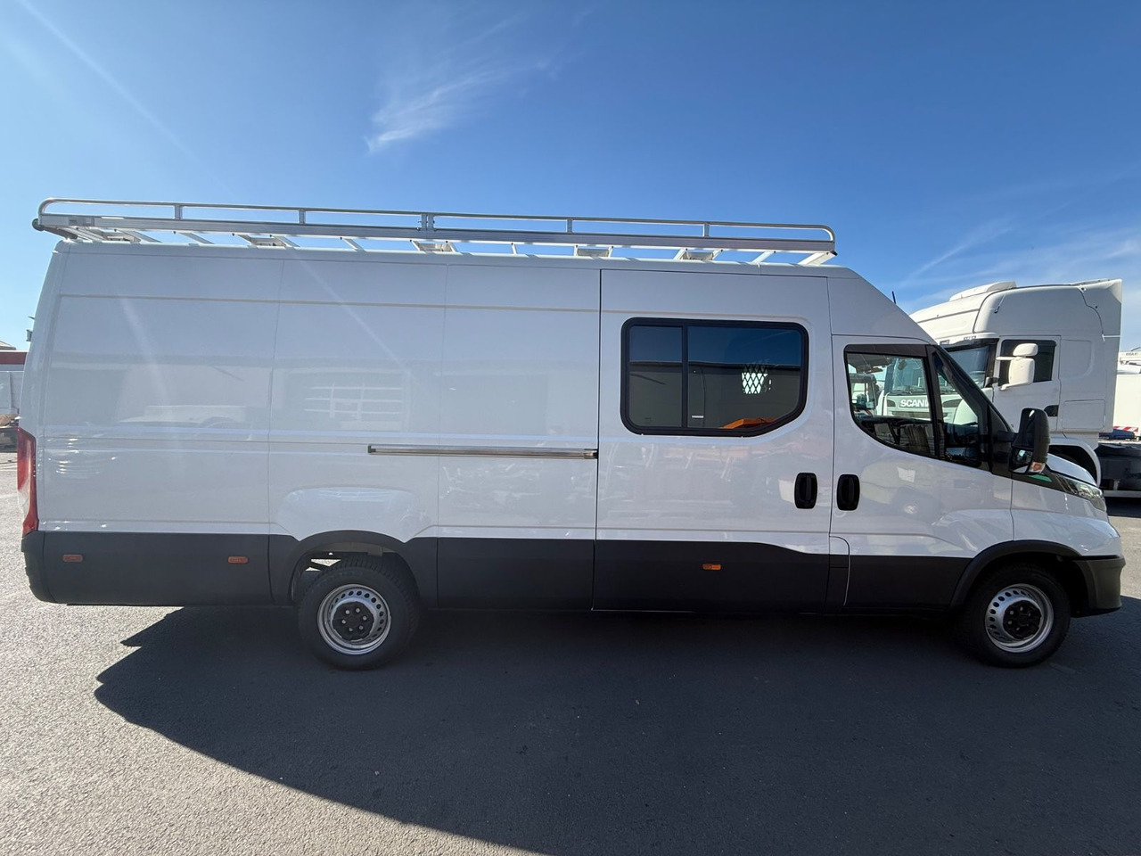 Iveco Daily 35S14 Maxi/CNG/2.700km!/Ahk/LIKE NEW! - Pakettiauto: kuva Iveco Daily 35S14 Maxi/CNG/2.700km!/Ahk/LIKE NEW! - Pakettiauto Iveco Daily 35S14 Maxi/CNG/2.700km!/Ahk/LIKE NEW! - Pakettiauto: kuva Iveco Daily 35S14 Maxi/CNG/2.700km!/Ahk/LIKE NEW! - Pakettiauto