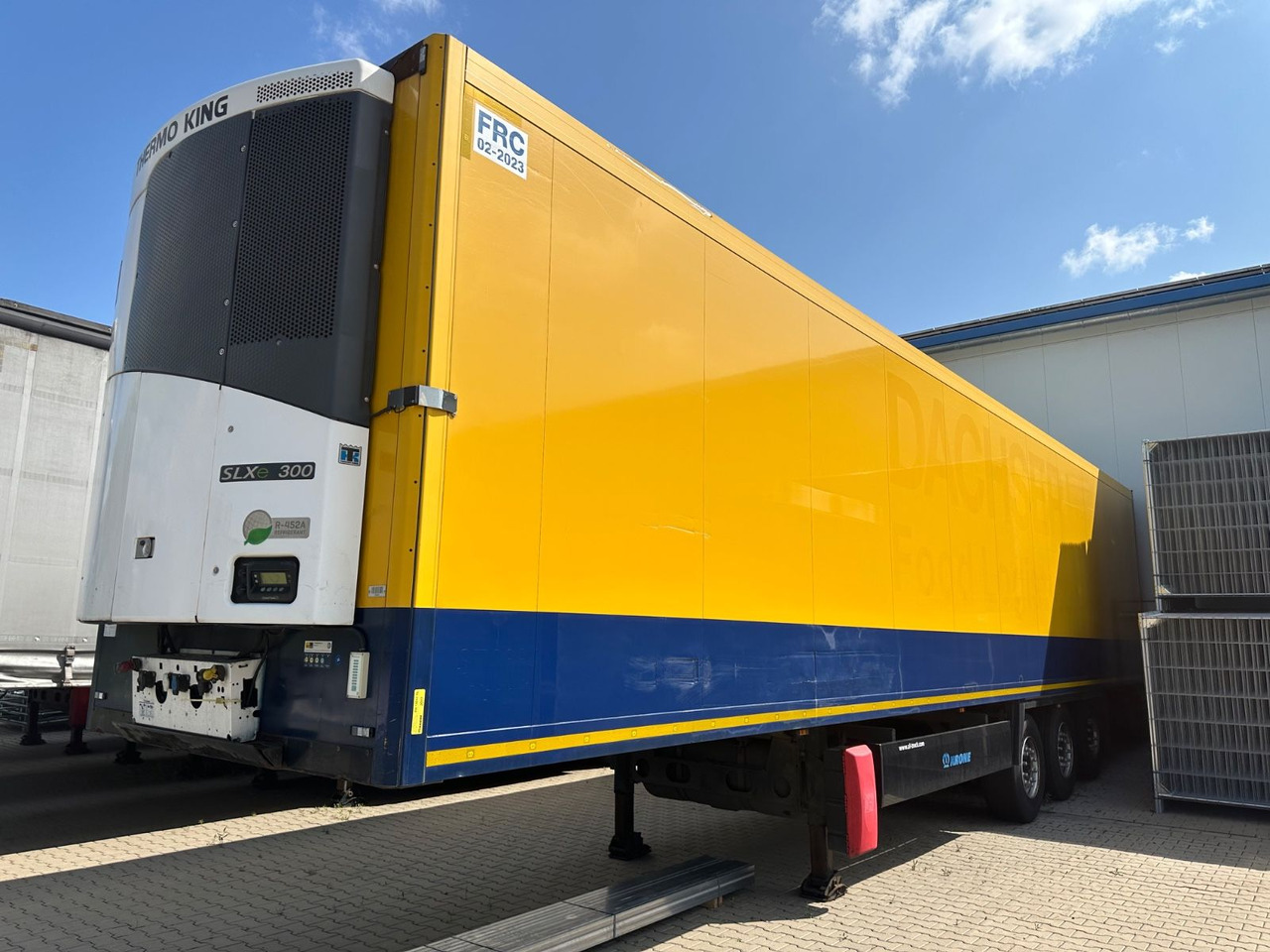 Krone Thermoking/ SD TKS/ SLXi300 - Refrigeraattori puoliperävaunu: kuva Krone Thermoking/ SD TKS/ SLXi300 - Refrigeraattori puoliperävaunu Krone Thermoking/ SD TKS/ SLXi300 - Refrigeraattori puoliperävaunu: kuva Krone Thermoking/ SD TKS/ SLXi300 - Refrigeraattori puoliperävaunu
