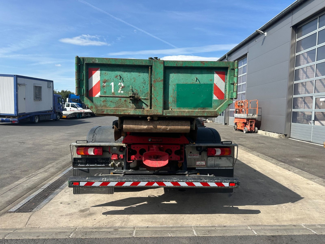 Mercedes-Benz Arocs 1836/10,7L/Hiab Ultima 14S/4x2/Autom. - Koukkulava kuorma-auto: kuva Mercedes-Benz Arocs 1836/10,7L/Hiab Ultima 14S/4x2/Autom. - Koukkulava kuorma-auto Mercedes-Benz Arocs 1836/10,7L/Hiab Ultima 14S/4x2/Autom. - Koukkulava kuorma-auto: kuva Mercedes-Benz Arocs 1836/10,7L/Hiab Ultima 14S/4x2/Autom. - Koukkulava kuorma-auto