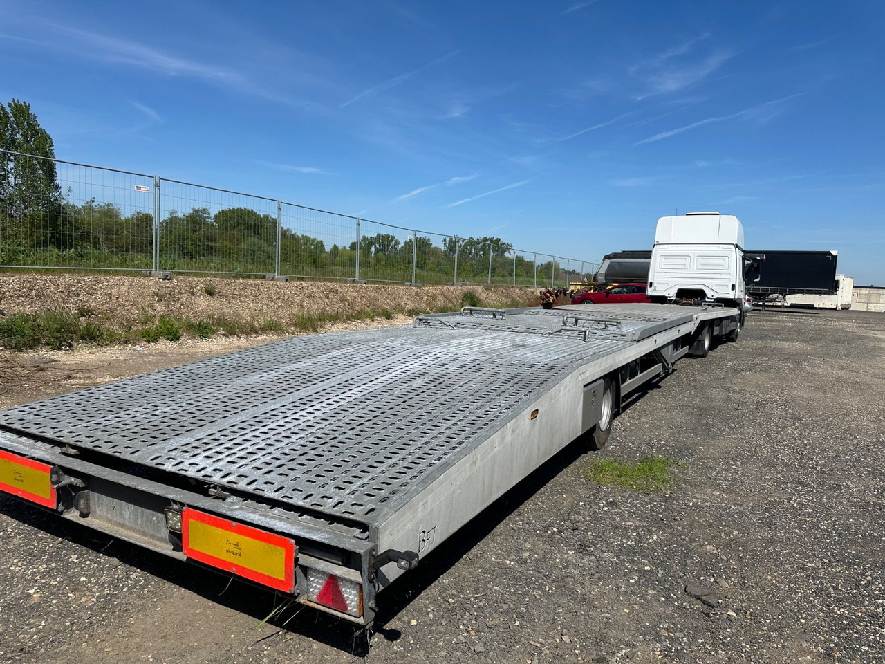 Kuljetin kuorma-auto Mercedes-Benz Atego 1024 Flachzug 2-Bett Winde VDI2700: kuva Kuljetin kuorma-auto Mercedes-Benz Atego 1024 Flachzug 2-Bett Winde VDI2700 Kuljetin kuorma-auto Mercedes-Benz Atego 1024 Flachzug 2-Bett Winde VDI2700: kuva Kuljetin kuorma-auto Mercedes-Benz Atego 1024 Flachzug 2-Bett Winde VDI2700