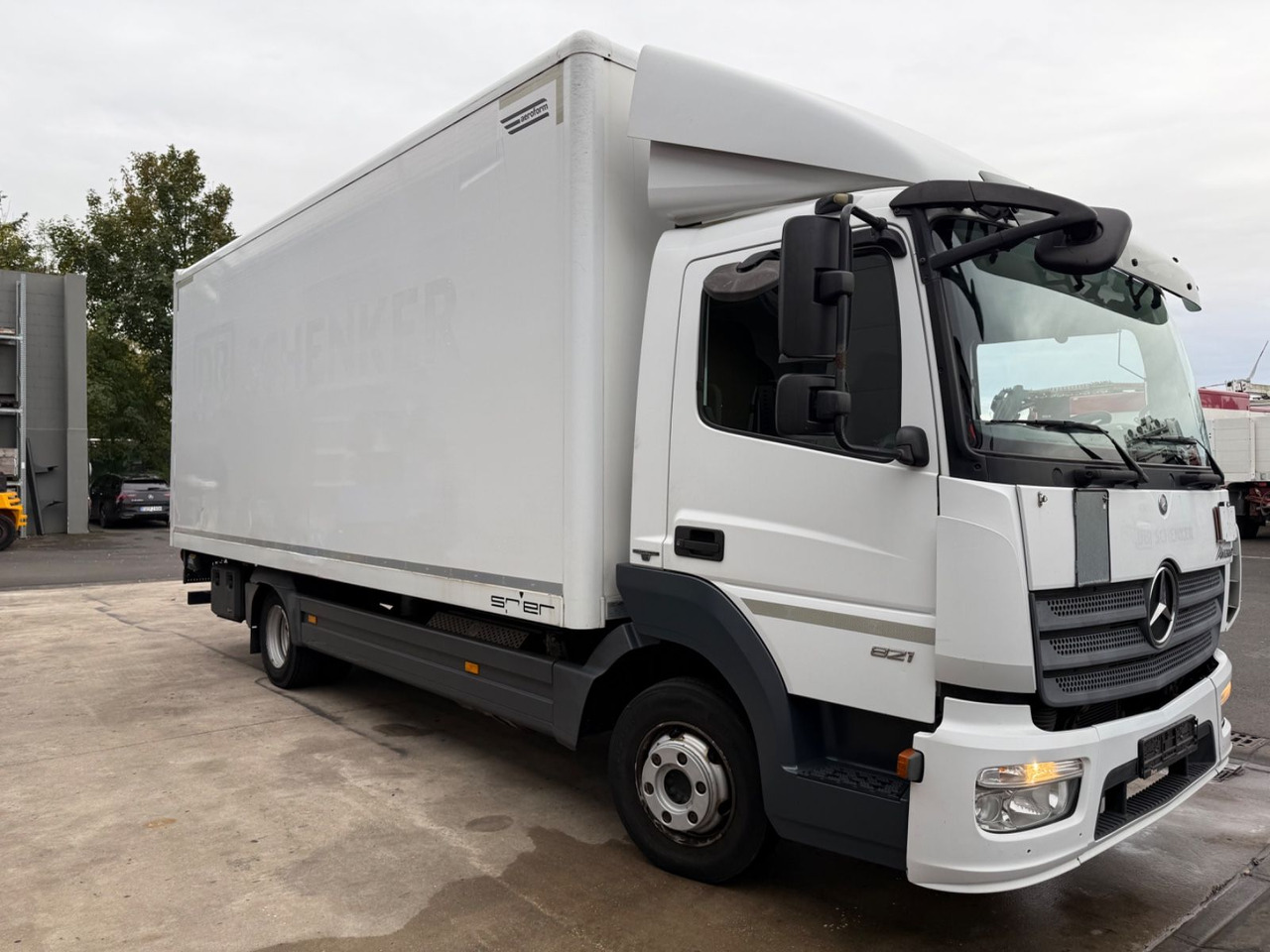 Mercedes-Benz Atego 3 4x2 821 4x2 LBW / Ahk. / Palfinger / 6m - Jakeluauto: kuva Mercedes-Benz Atego 3 4x2 821 4x2 LBW / Ahk. / Palfinger / 6m - Jakeluauto Mercedes-Benz Atego 3 4x2 821 4x2 LBW / Ahk. / Palfinger / 6m - Jakeluauto: kuva Mercedes-Benz Atego 3 4x2 821 4x2 LBW / Ahk. / Palfinger / 6m - Jakeluauto
