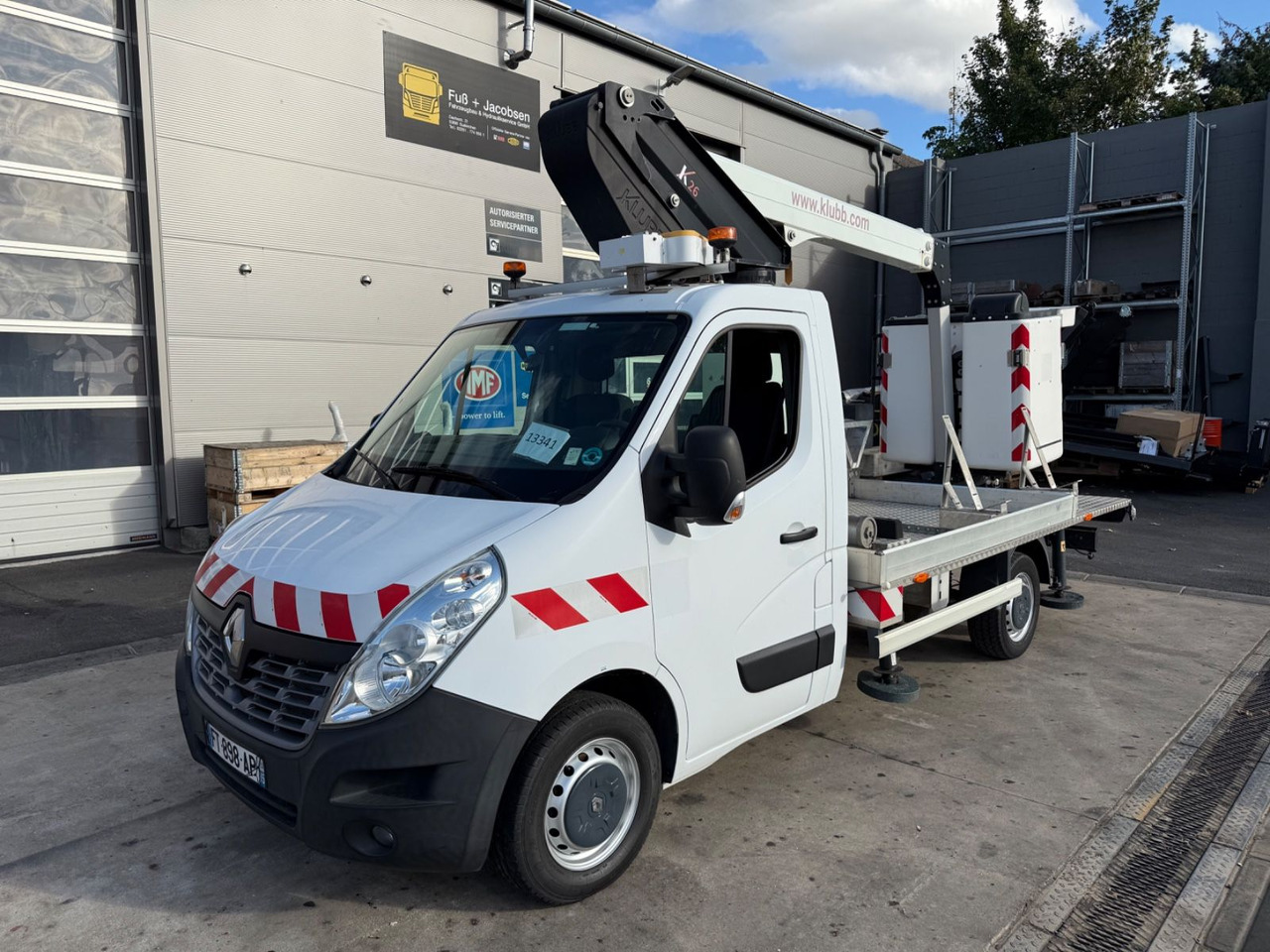 Renault Master III Steiger/11,2m/3,5t/Klubb K26/AHK - Itsekulkevat henkilönostimet: kuva Renault Master III Steiger/11,2m/3,5t/Klubb K26/AHK - Itsekulkevat henkilönostimet Renault Master III Steiger/11,2m/3,5t/Klubb K26/AHK - Itsekulkevat henkilönostimet: kuva Renault Master III Steiger/11,2m/3,5t/Klubb K26/AHK - Itsekulkevat henkilönostimet