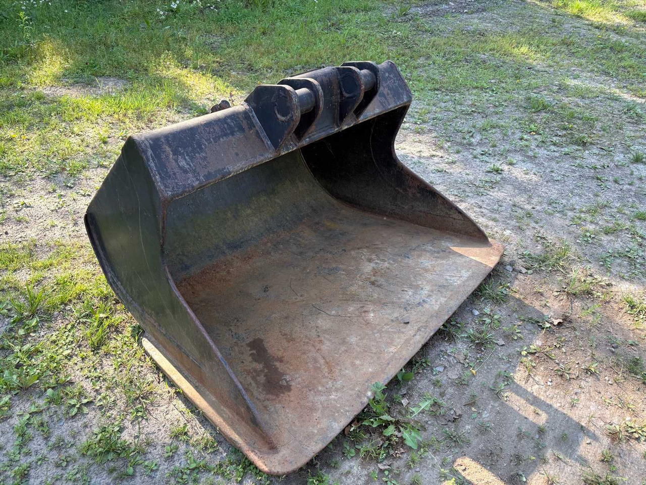 Ramp bucket - Kauha: kuva Ramp bucket - Kauha Ramp bucket - Kauha: kuva Ramp bucket - Kauha