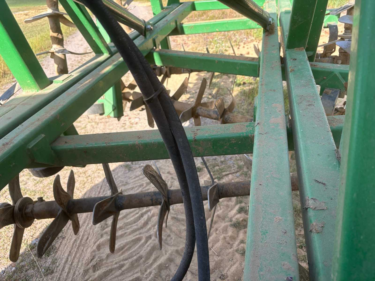 Shovel roller harrow Kronos 4200 - Äes: kuva Shovel roller harrow Kronos 4200 - Äes Shovel roller harrow Kronos 4200 - Äes: kuva Shovel roller harrow Kronos 4200 - Äes