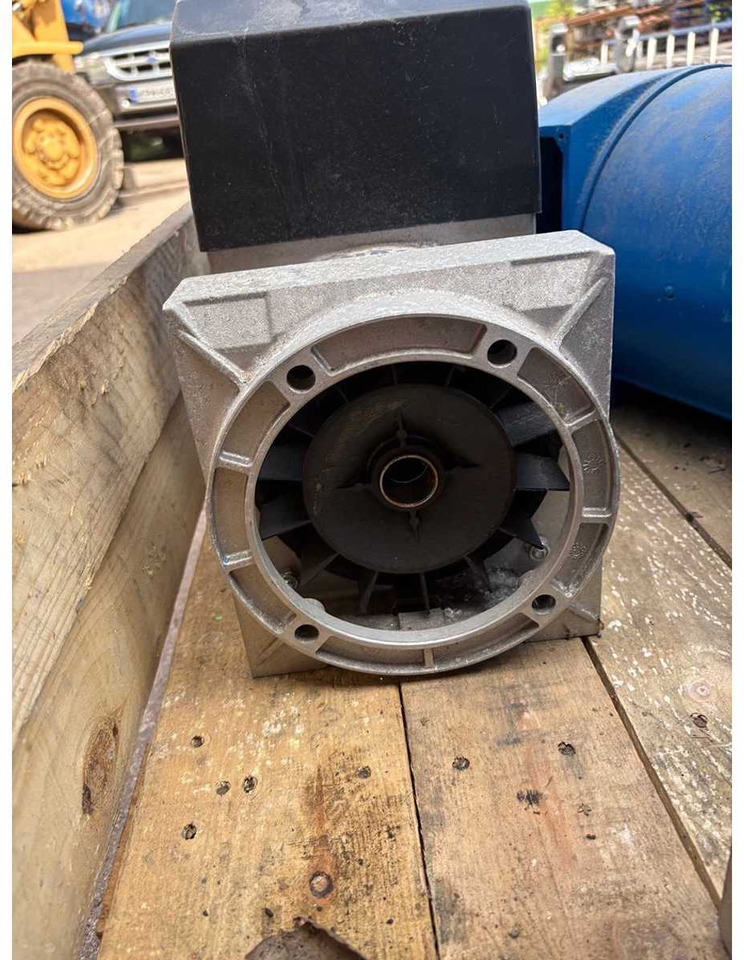 Welding Generator Dynaset EW 220 DC - Hitsauslaite: kuva Welding Generator Dynaset EW 220 DC - Hitsauslaite Welding Generator Dynaset EW 220 DC - Hitsauslaite: kuva Welding Generator Dynaset EW 220 DC - Hitsauslaite