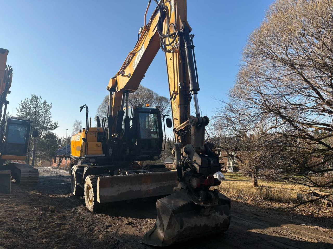 Wheel excavator JCB JS175W TT4F 4.8 - Pyöräalustainen kaivinkone: kuva Wheel excavator JCB JS175W TT4F 4.8 - Pyöräalustainen kaivinkone Wheel excavator JCB JS175W TT4F 4.8 - Pyöräalustainen kaivinkone: kuva Wheel excavator JCB JS175W TT4F 4.8 - Pyöräalustainen kaivinkone