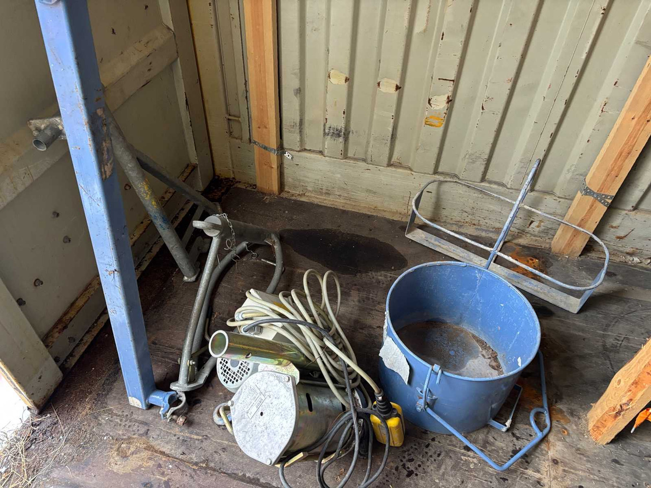Wire winch Geda Primo Star 200 - Vinssi - Kuorma-auto: kuva Wire winch Geda Primo Star 200 - Vinssi - Kuorma-auto Wire winch Geda Primo Star 200 - Vinssi - Kuorma-auto: kuva Wire winch Geda Primo Star 200 - Vinssi - Kuorma-auto