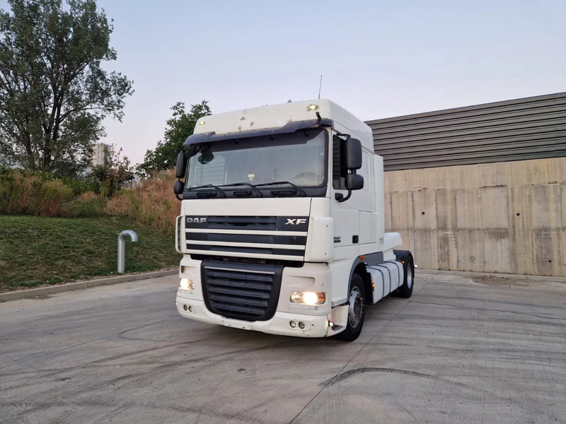 DAF XF 105.460 - Terminaalitraktori: kuva DAF XF 105.460 - Terminaalitraktori DAF XF 105.460 - Terminaalitraktori: kuva DAF XF 105.460 - Terminaalitraktori